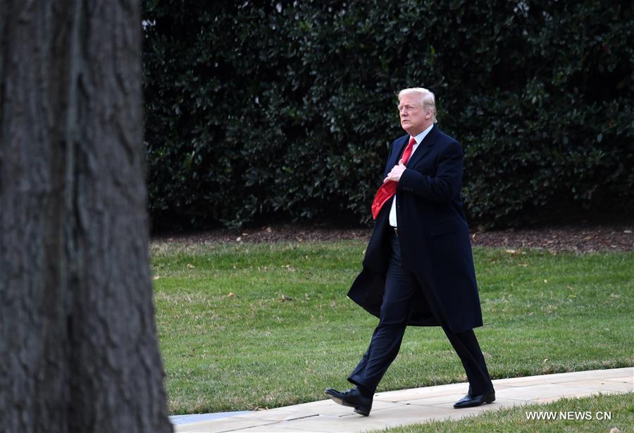 Donald Trump promulgue la loi de la réforme fiscale de 1 500 milliards de dollars