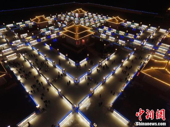 L'incroyable labyrinthe de lanternes d'une vieille ville du nord-ouest de la Chine