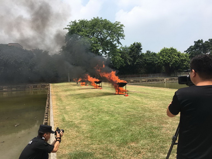 Commémoration de ceux qui luttèrent contre le trafic d'opium : la Chine s'engage à mener la guerre contre la drogue