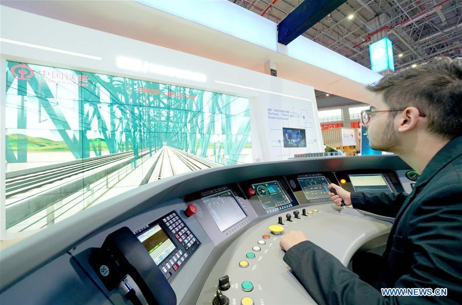 Les pavillons des pays à l’Exposition internationale des importations de Chine