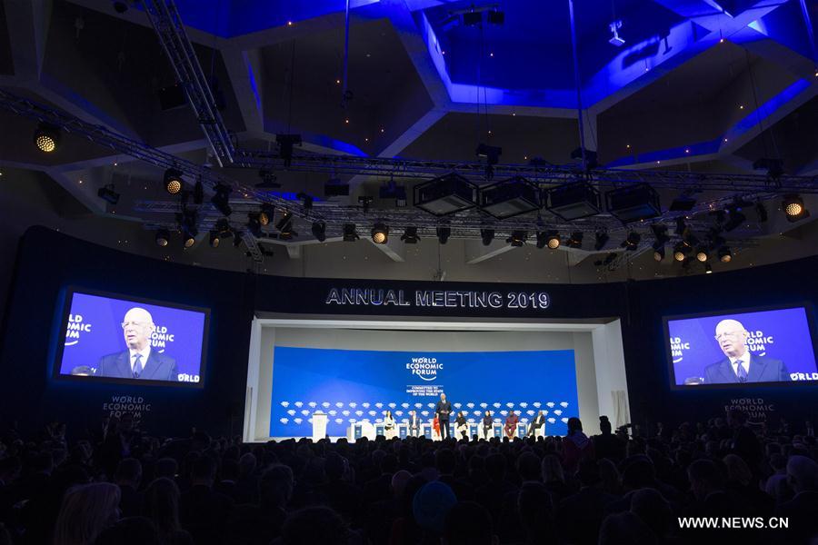 Ouverture du Forum économique mondial à Davos avec pour thème