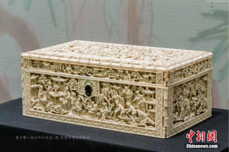 Exposition de 100 sculptures en ivoire dans un musée du Sichuan