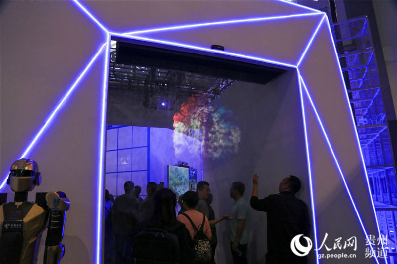 Guizhou : à la découverte de l'Exposition internationale de l'industrie des mégadonnées de Chine