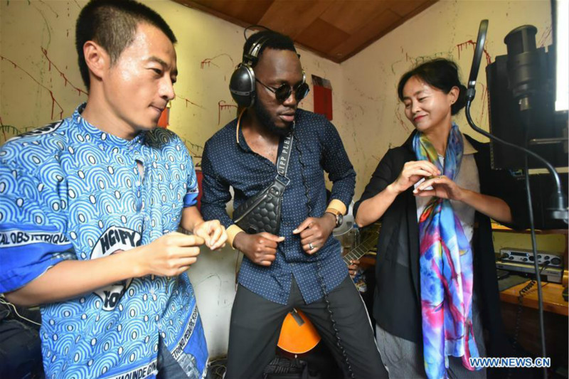 Mission médicale chinoise au Cameroun :