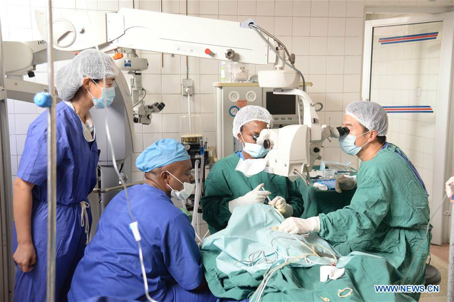Mission médicale chinoise au Cameroun :