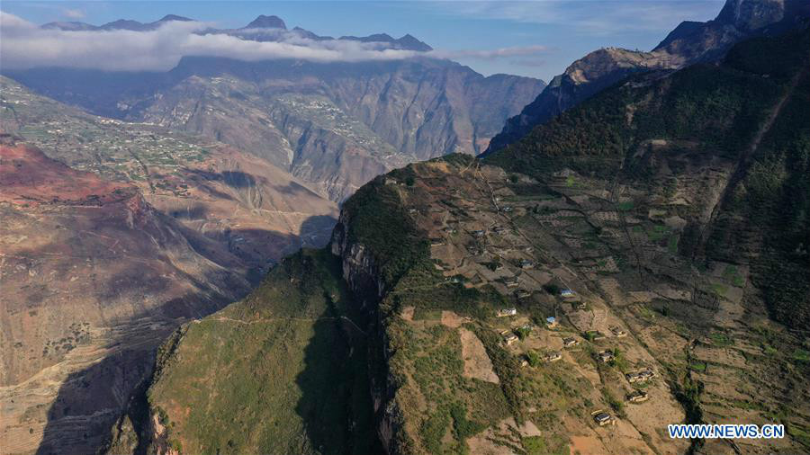 Comment Internet ouvre un canal plus large à des villageois du Sichuan