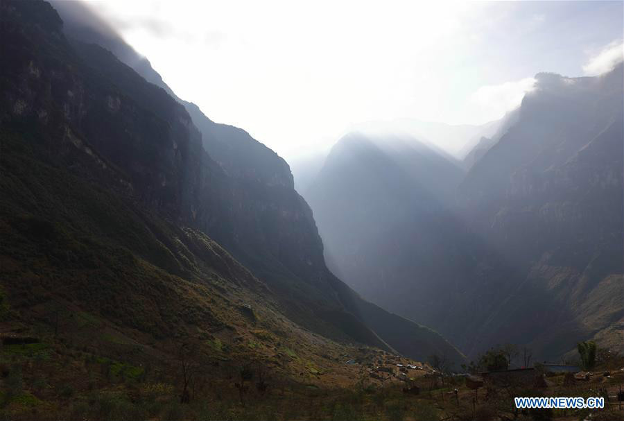 Comment Internet ouvre un canal plus large à des villageois du Sichuan