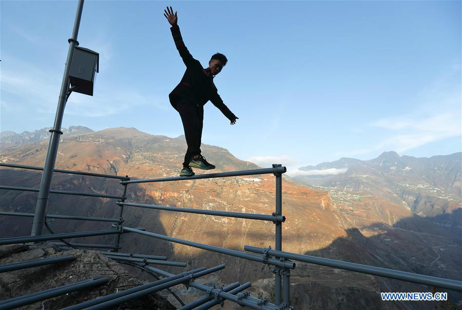 Comment Internet ouvre un canal plus large à des villageois du Sichuan