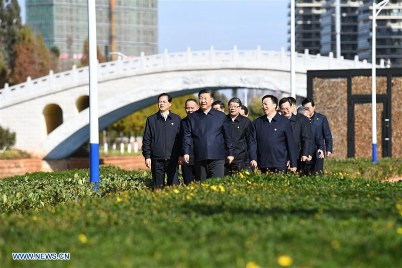 Xi Jinping inspecte la zone humide écologique du lac Dianchi