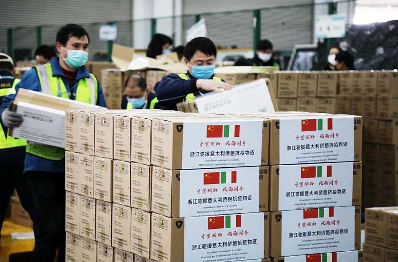 La Chine expédie des fournitures de secours à l'Italie