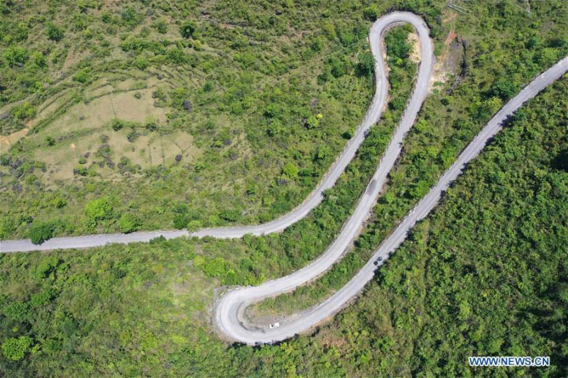 Le Guangxi construit un réseau routier rural à couverture totale reliant tous les cantons et les villages administratifs