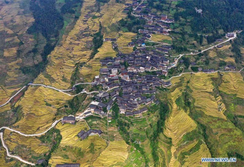 Le Guangxi construit un réseau routier rural à couverture totale reliant tous les cantons et les villages administratifs