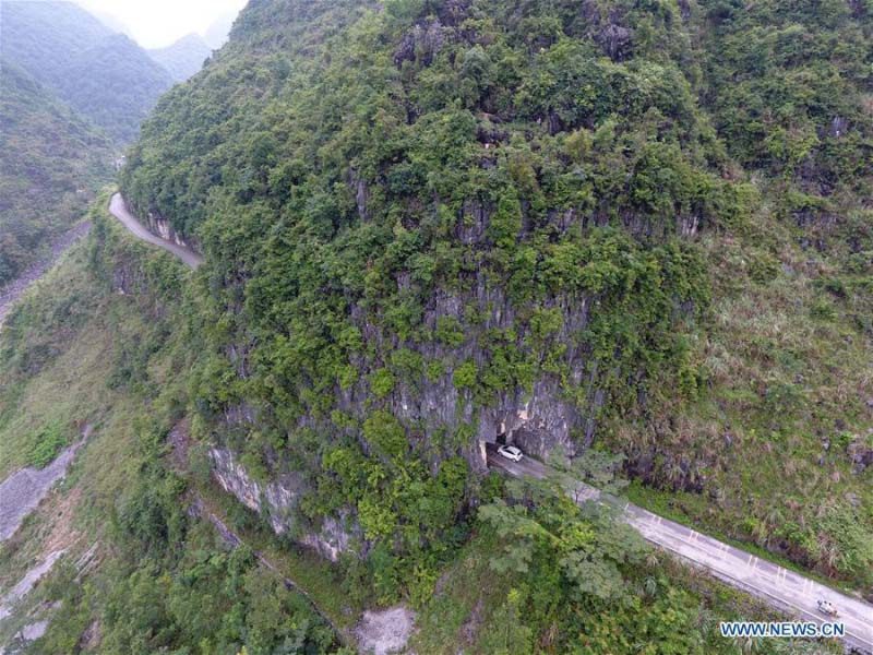 Le Guangxi construit un réseau routier rural à couverture totale reliant tous les cantons et les villages administratifs
