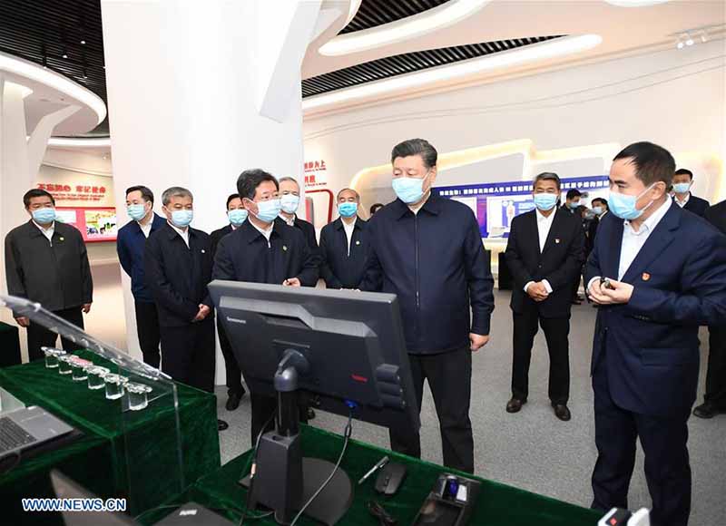 Xi Jinping met l'accent sur l'achèvement de la construction d'une société de moyenne aisance à tous égards