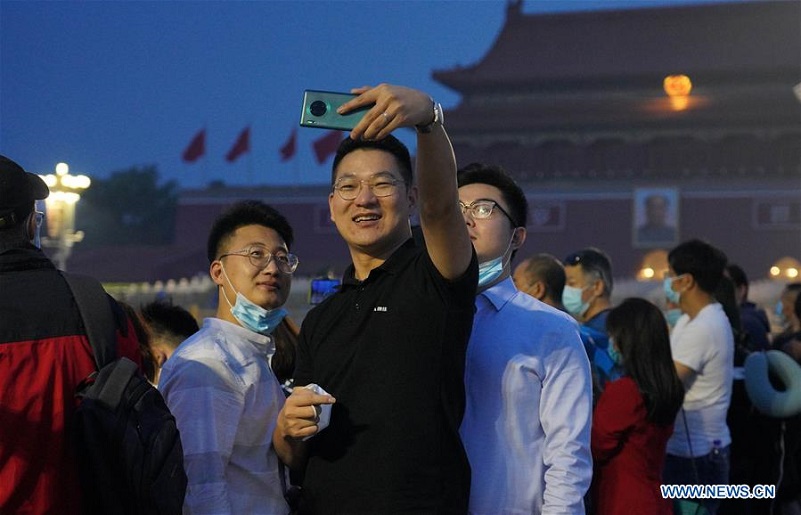 Cérémonie de lever du drapeau national à Beijing