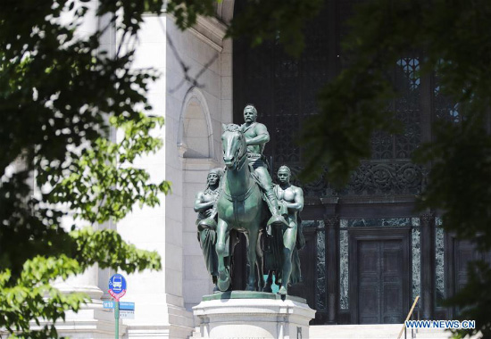 Une statue de Theodore Roosevelt bient?t retirée d'un musée de New York