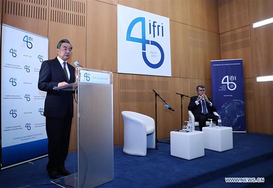 Le MAE chinois fait une proposition en quatre points pour la construction du partenariat Chine-UE