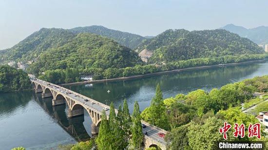 La Chine fait don de données cartographiques de la terre aux Nations Unies