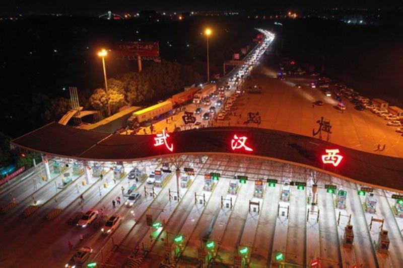 Pla?ant la vie des gens au premier plan, nous sauvons les vies à tout prix