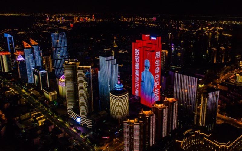 Pla?ant la vie des gens au premier plan, nous sauvons les vies à tout prix