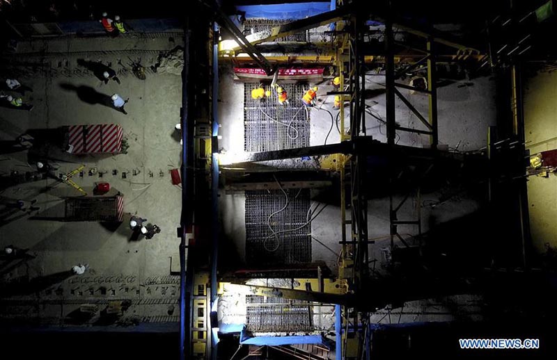 Chine : chantier de construction d'un chemin de fer à grande vitesse dans l'est