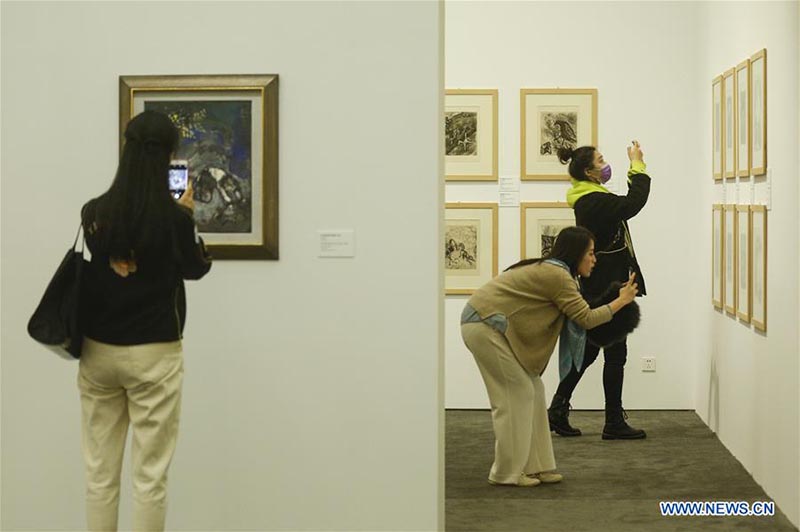 Inauguration d'une exposition d'oeuvres de Marc Chagall dans le nord de la Chine