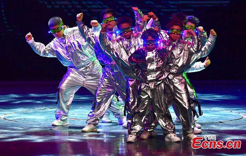 La 5e finale de danse hip-hop trans-détroit s'est tenue à Fuzhou