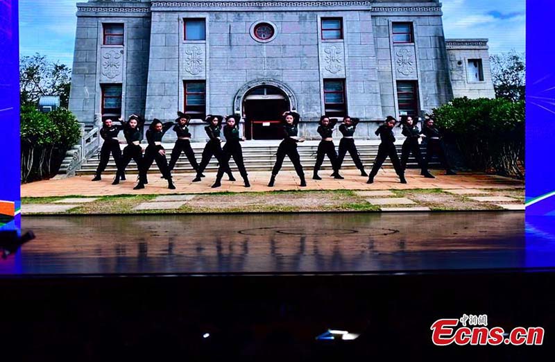 La 5e finale de danse hip-hop trans-détroit s'est tenue à Fuzhou