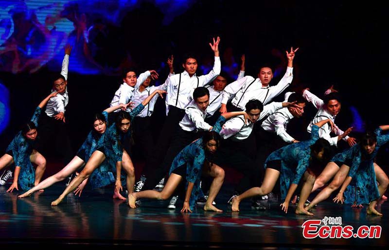 La 5e finale de danse hip-hop trans-détroit s'est tenue à Fuzhou