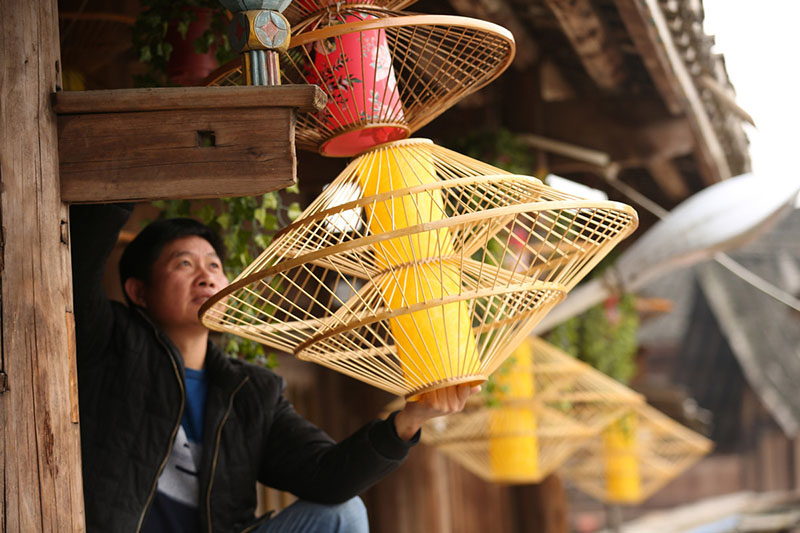 Les lanternes rouges symbolisent l'approche des vacances du Nouvel An chinois