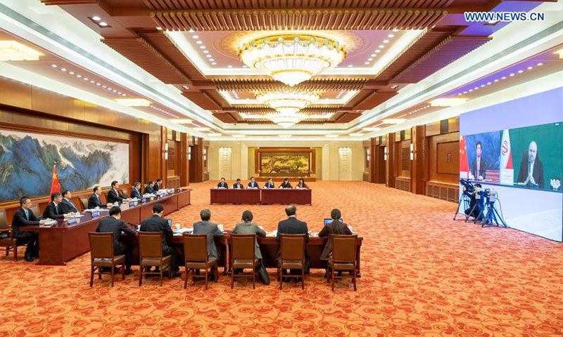 Le plus haut législateur chinois appelle à faire progresser les relations Chine-Iran