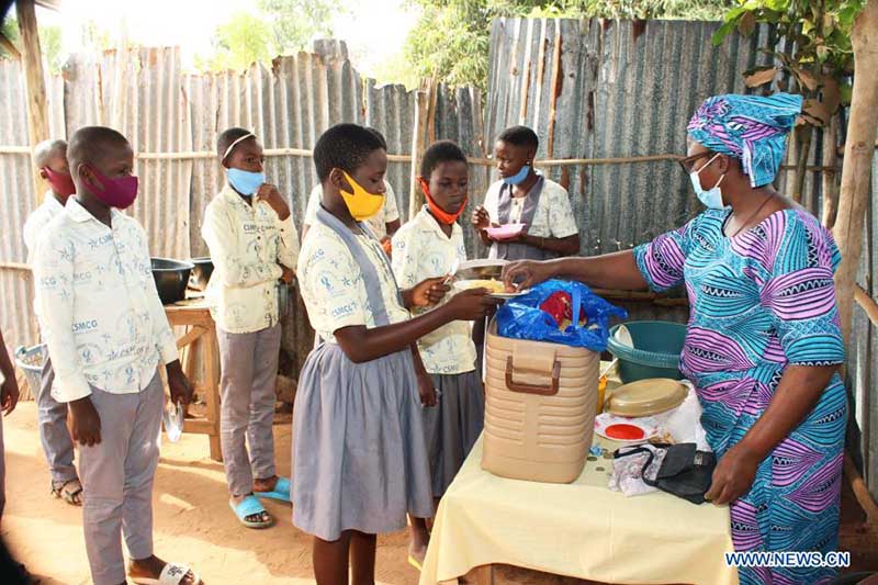 Bénin : contr?le du COVID-19 dans un collège à Ouidah