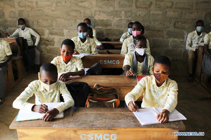 Bénin : contr?le du COVID-19 dans un collège à Ouidah