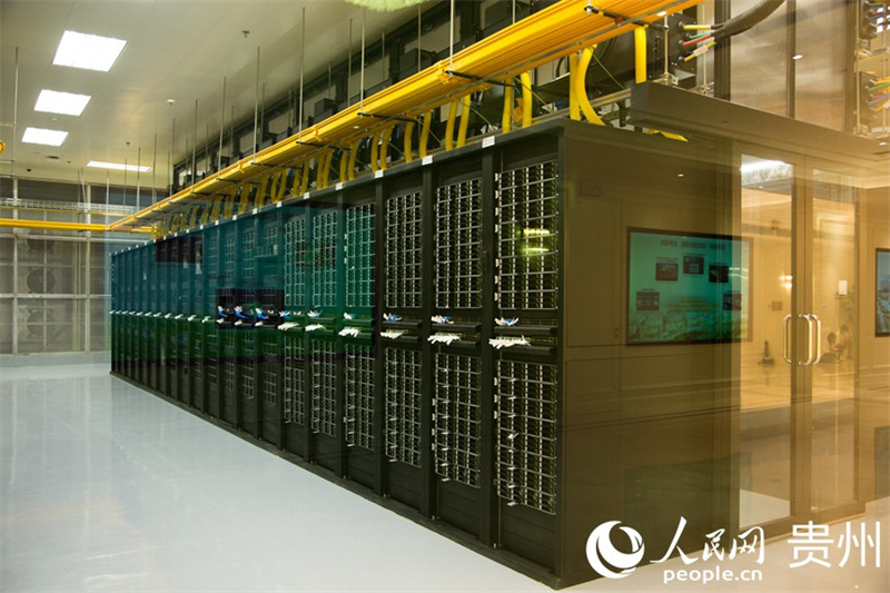 Huawei met en service son plus grand centre de mégadonnées du monde dans le Guizhou