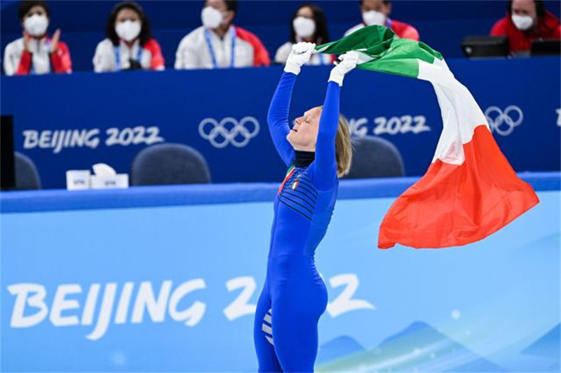 (BEIJING 2022) FONTANA Arianna a défendu la médaille d'or à l'épreuve féminine du 500 m femmes en patinage de vitesse sur piste courte