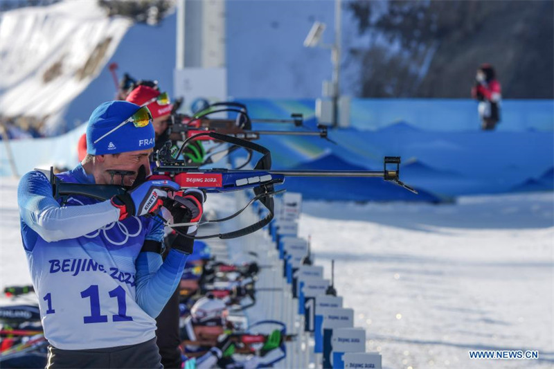 (BEIJING 2022) Le Fran?ais Quentin Fillon Maillet médaillé d'or de l'individuel hommes en biathlon (20 km)