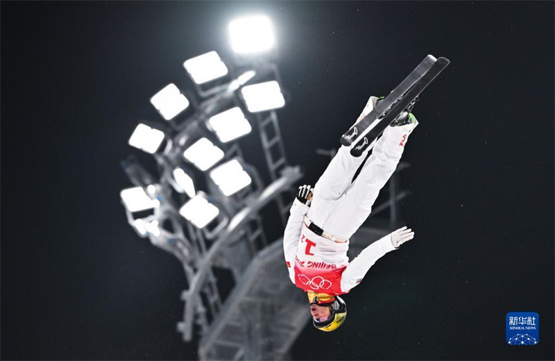 (BEIJING 2022) L'équipe des états-Unis a décroché la médaille d'or en ski acrobatique saut par équipes mixtes