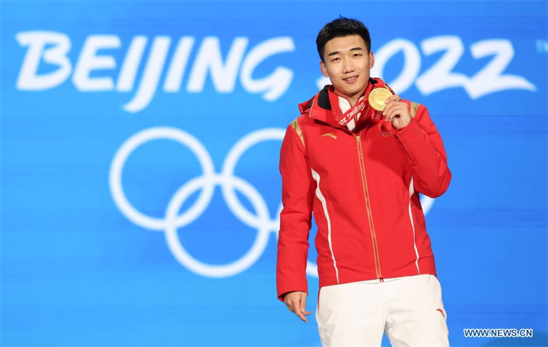(BEIJING 2022) Le Chinois Gao Tingyu médaillé d'or du 500m hommes du patinage de vitesse avec un nouveau record olympique
