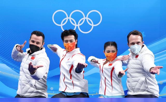 Le duo Wang Shiyue et Liu Xinyu, le style chinois en finale du patinage artistique