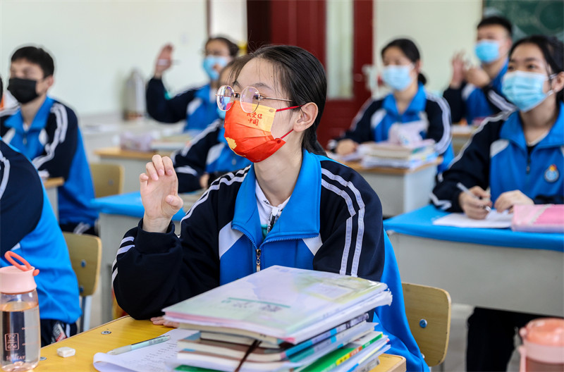 Faire des études supérieures, le rêve des enfants sourds