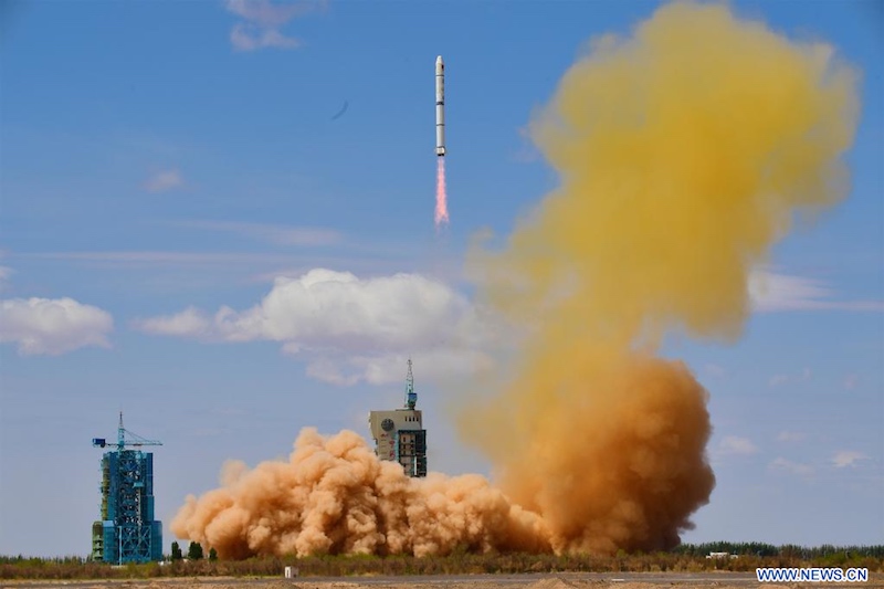 La Chine lance deux nouveaux satellites