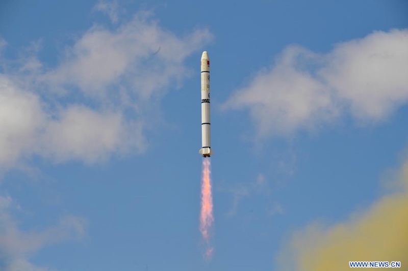 La Chine lance deux nouveaux satellites