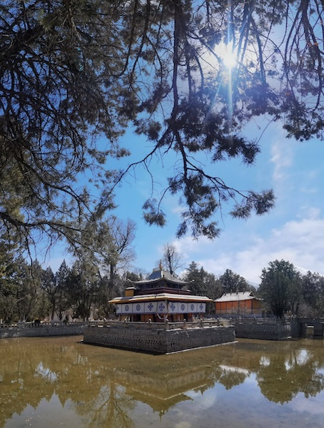 Lhassa, la ? ville d'eau du plateau ?