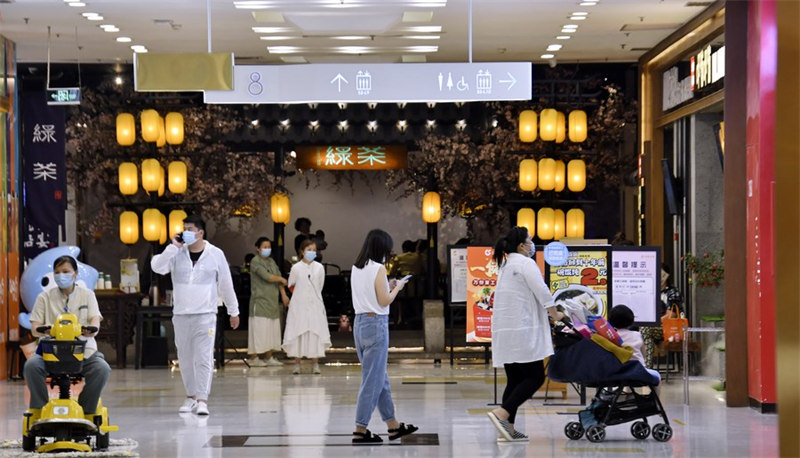 Beijing assouplit ses restrictions face à la COVID-19