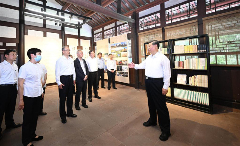 Xi Jinping inspecte la ville de Meishan dans le sud-ouest de la Chine