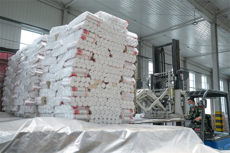 Le voyage d'un grain de blé : d'? aussi plein qu'une perle ? à ? aussi fin que la corde d'une cithare ?