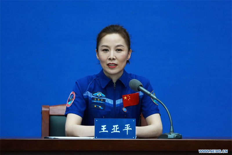 Conférence de presse de l'équipage de Shenzhou-13