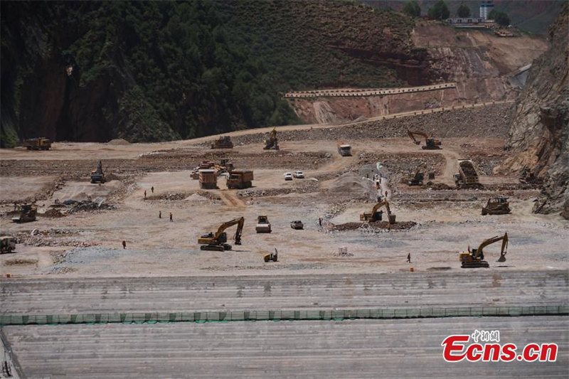 Qinghai : la centrale hydroélectrique de Maerdang en construction