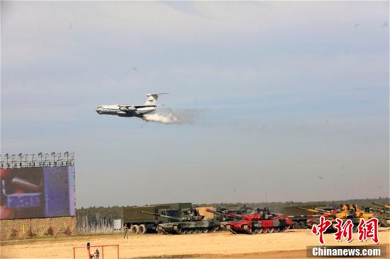 L'équipe chinoise fait ses débuts au concours ? Tank Biathlon ? 2022