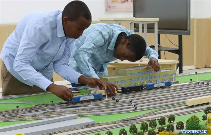 Atelier LuBan à Djibouti